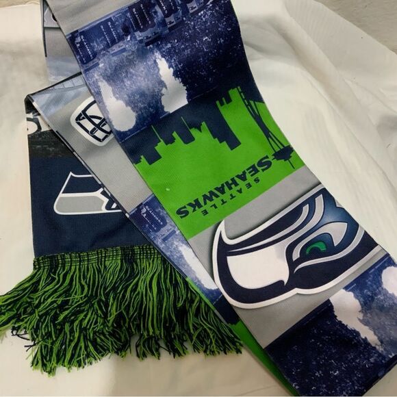 New Forever Collectibles Green NFL Seattle Seahawks Scarf O/S - Picture 3 of 4